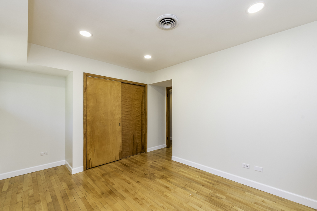 37696 N North Avenue Property Photo 22