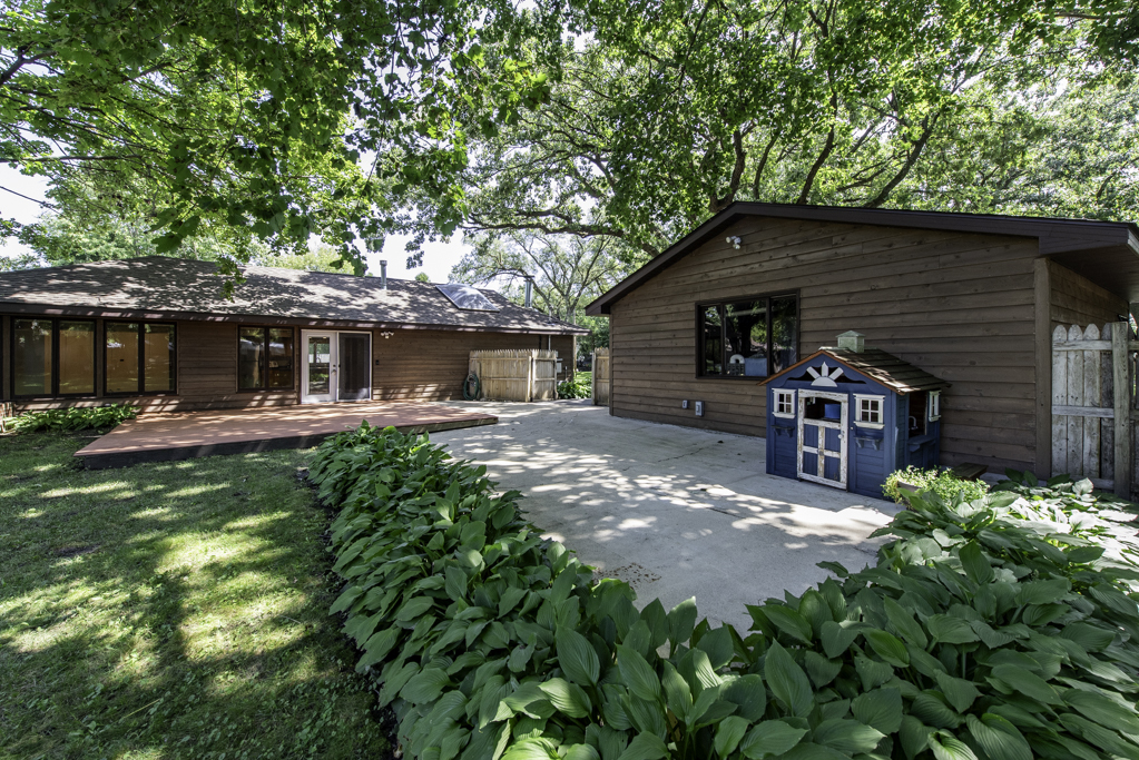 37696 N North Avenue Property Photo 26