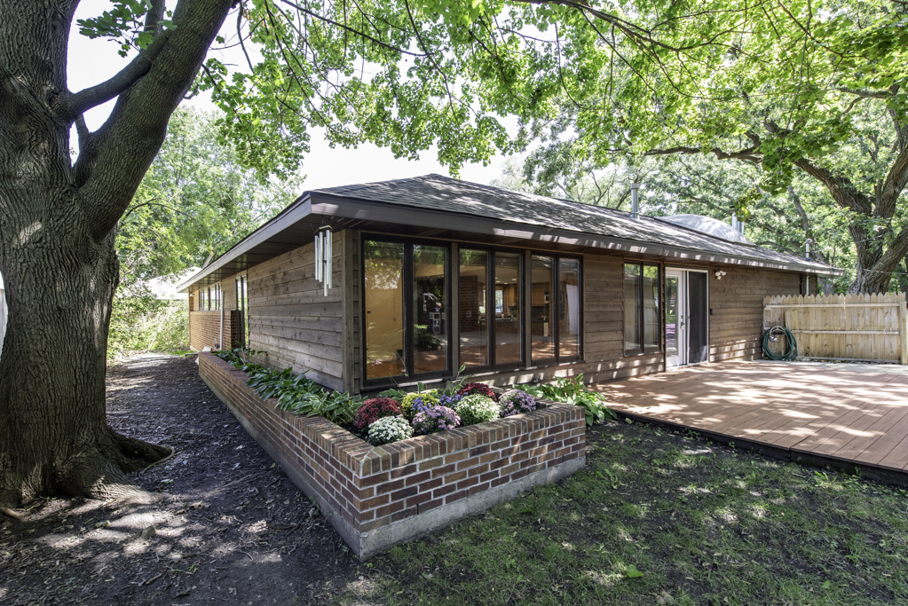 37696 N North Avenue Property Photo 27
