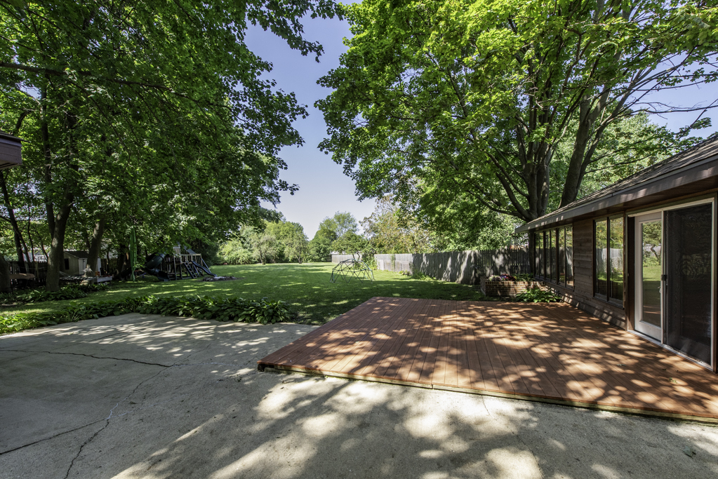 37696 N North Avenue Property Photo 29