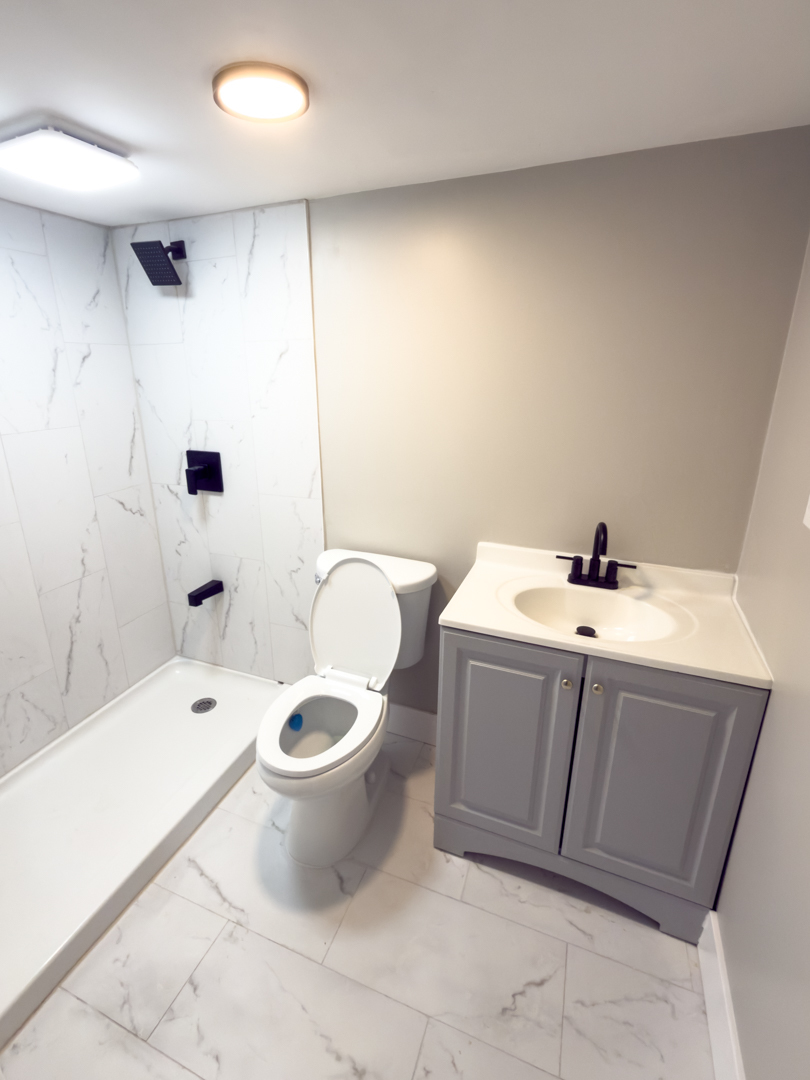 1s168 Ardmore Avenue Property Photo 19