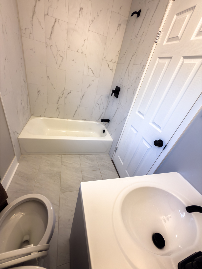 1s168 Ardmore Avenue Property Photo 28