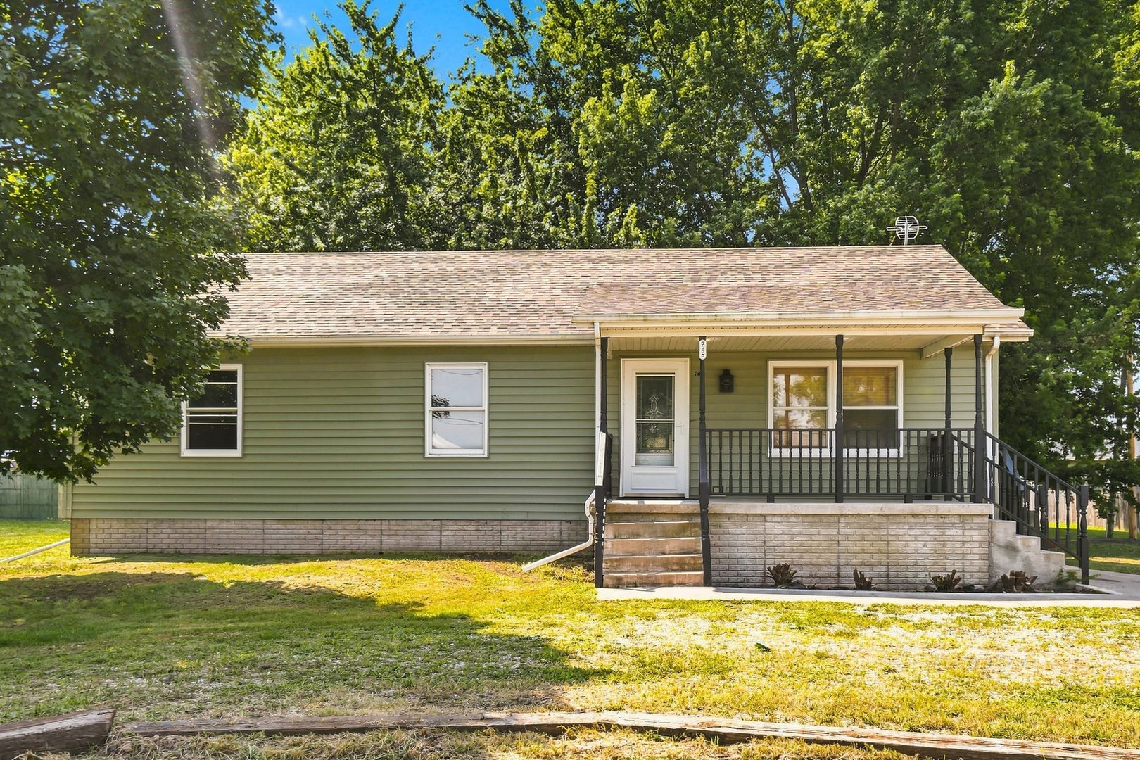 245 First Street Property Photo 1