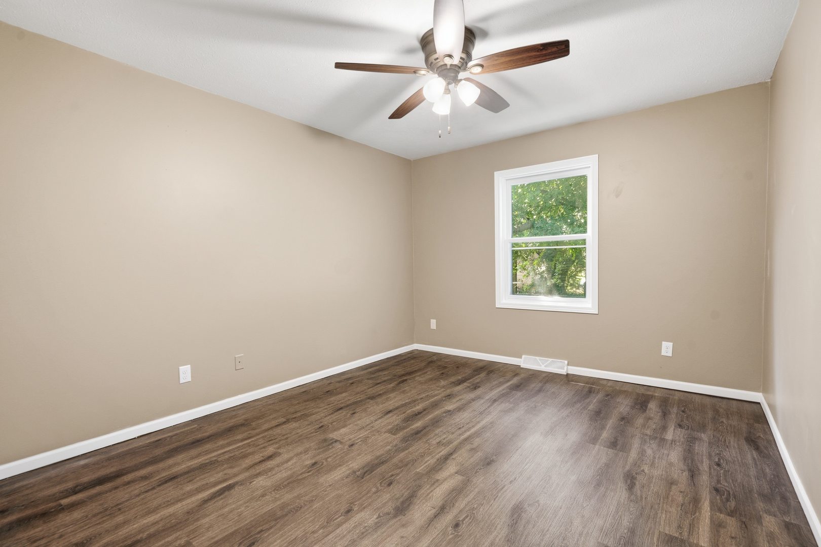 245 First Street Property Photo 12