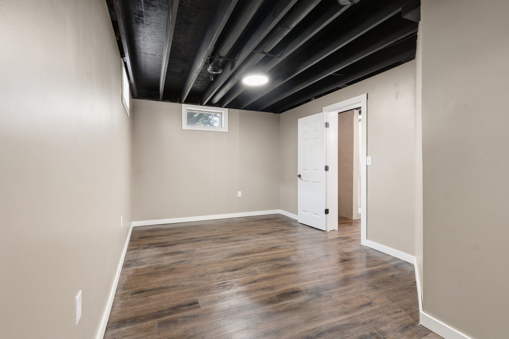 245 First Street Property Photo 21