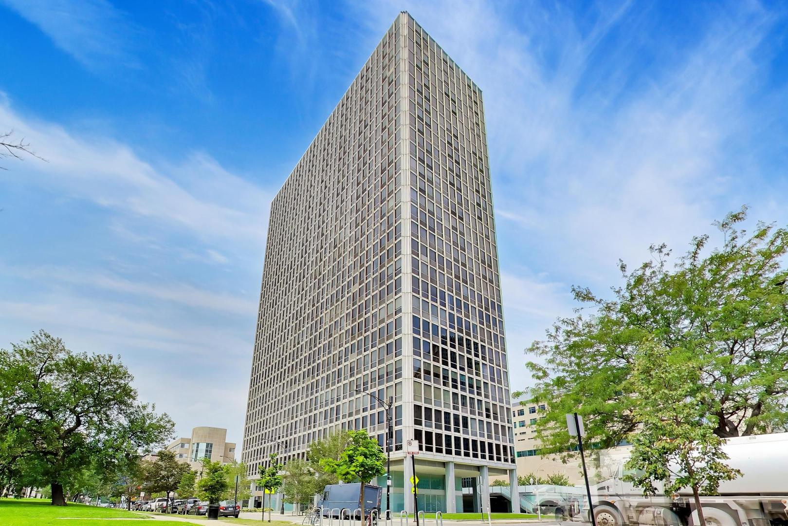 330 W Diversey Parkway 902-04 Property Photo 1