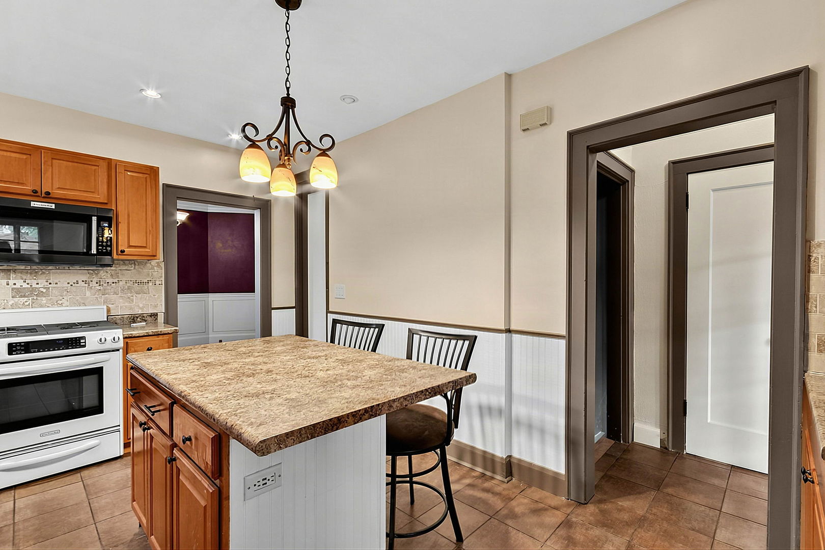 1627 Jackson Street Property Photo 21
