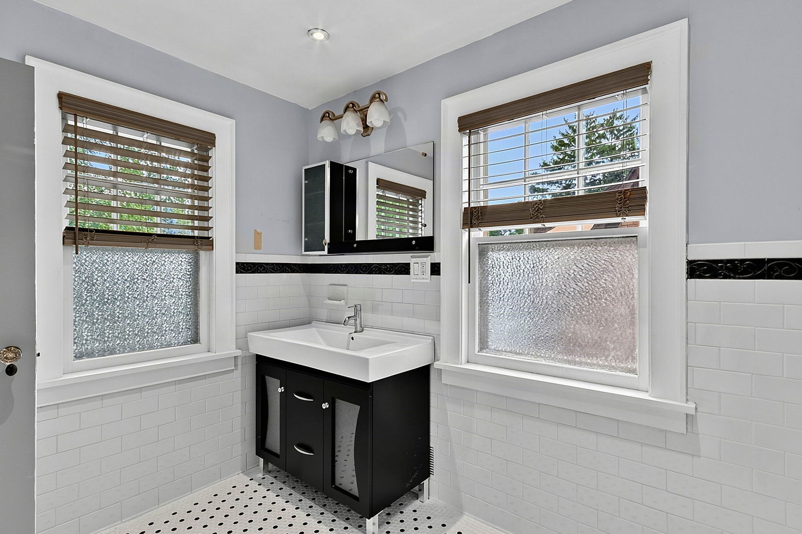 1627 Jackson Street Property Photo 32