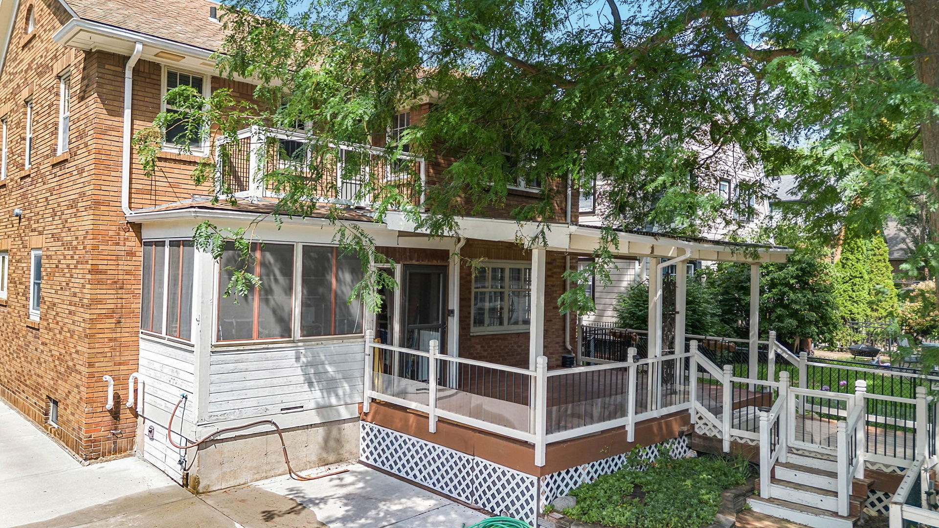 1627 Jackson Street Property Photo 64