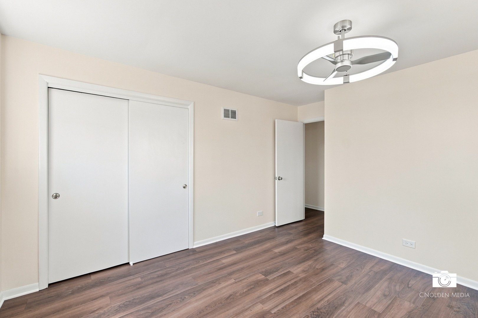 9412 Noel Avenue Property Photo 23