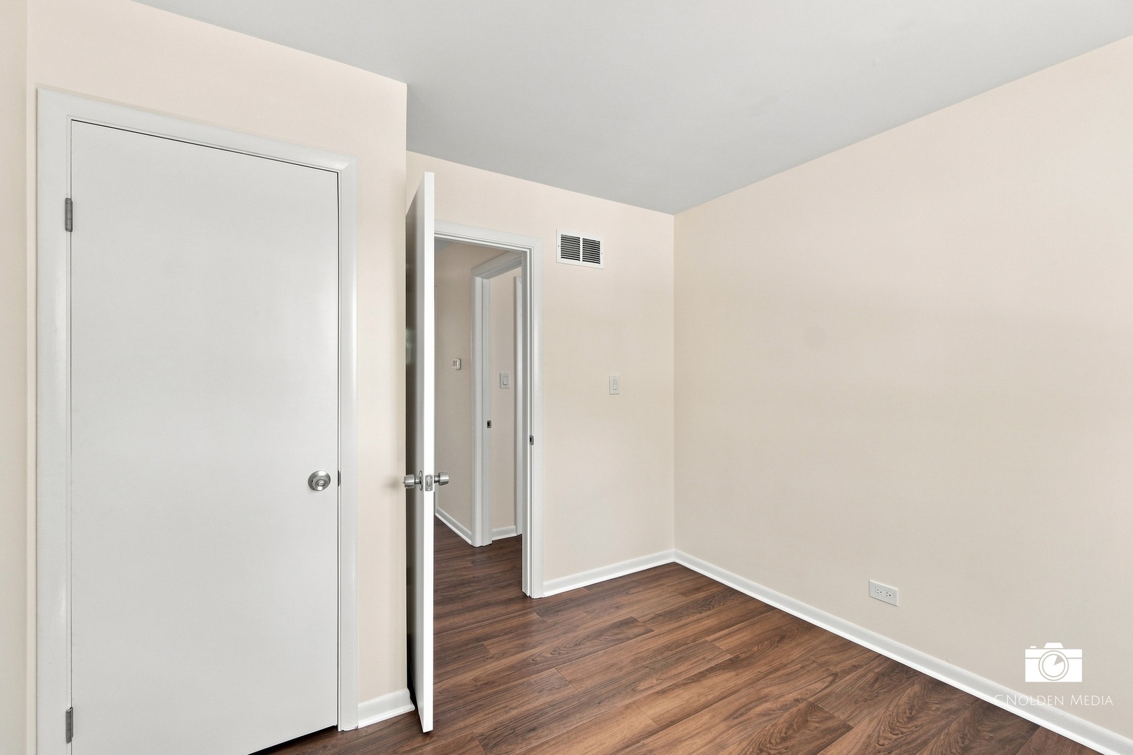 9412 Noel Avenue Property Photo 27