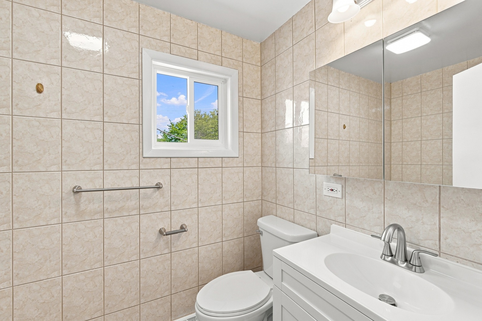 9412 Noel Avenue Property Photo 30