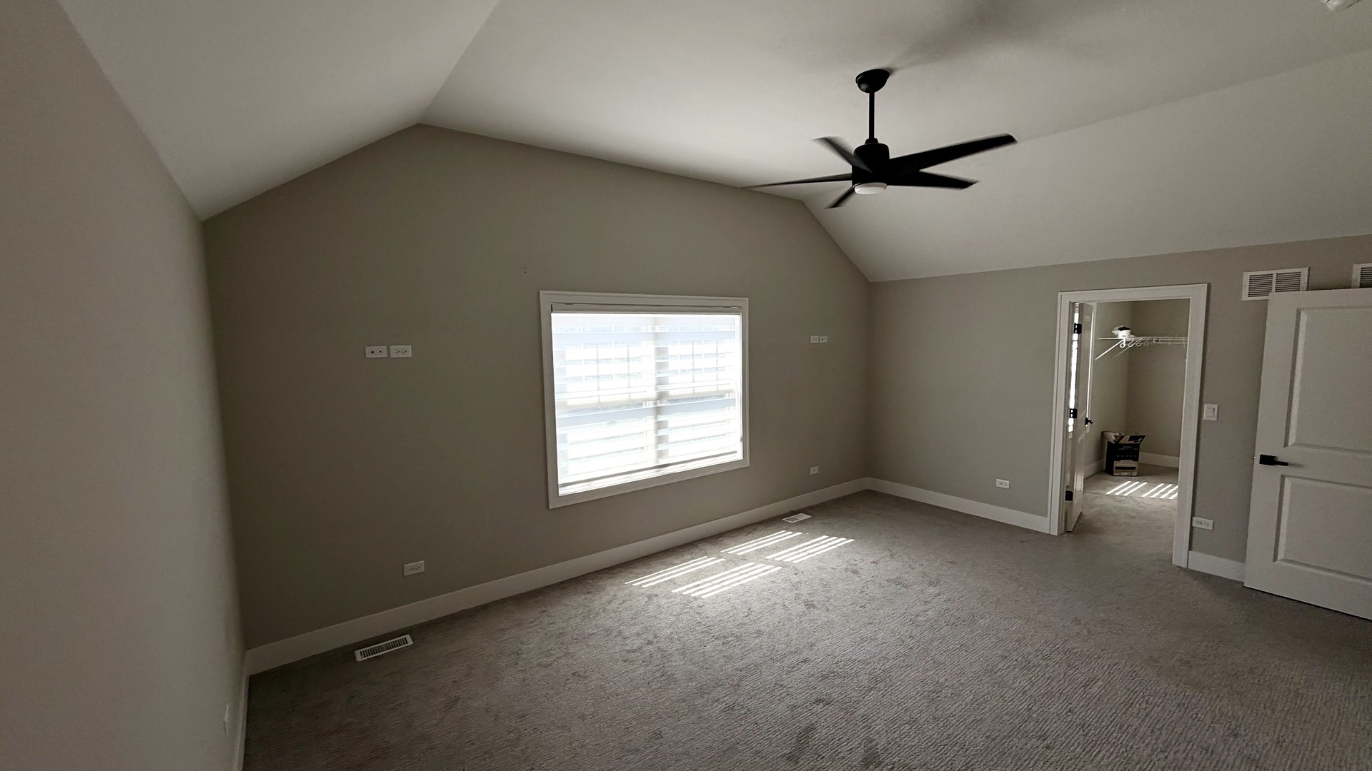 411 W Pierce Road Property Photo 8