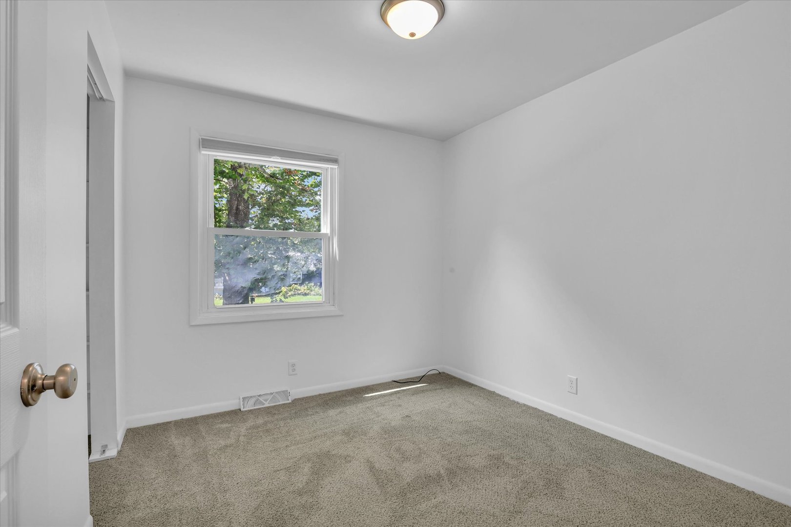 1912 Clover Lane Property Photo 18