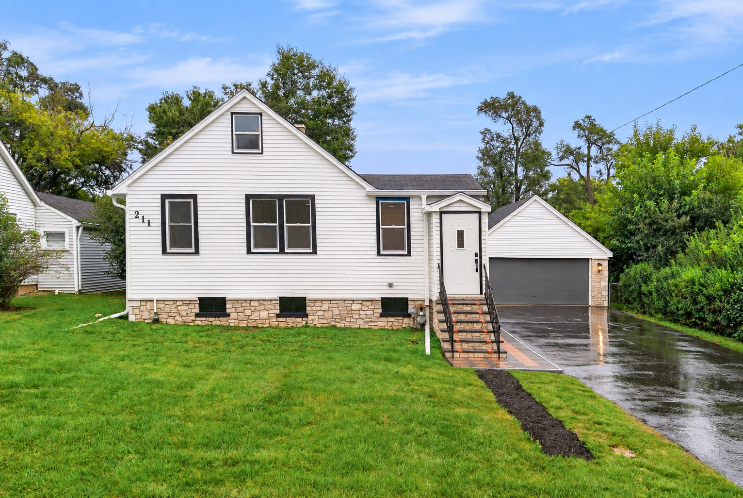 211 N Graylynn Drive
