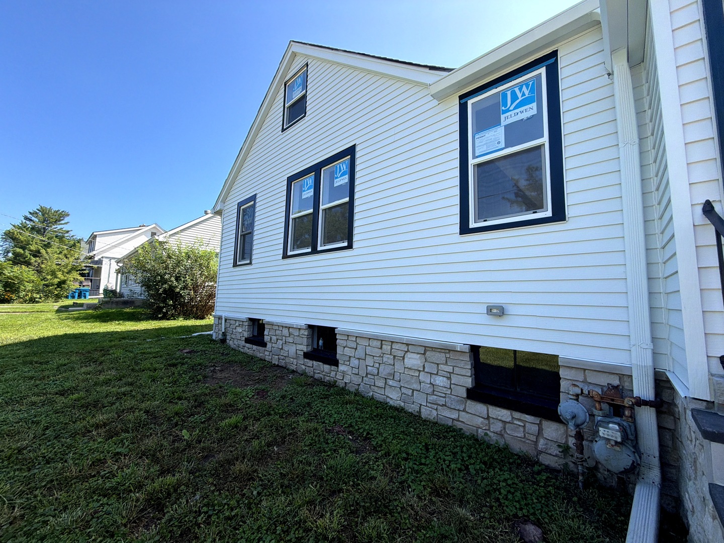 211 N Graylynn Drive Property Photo 26
