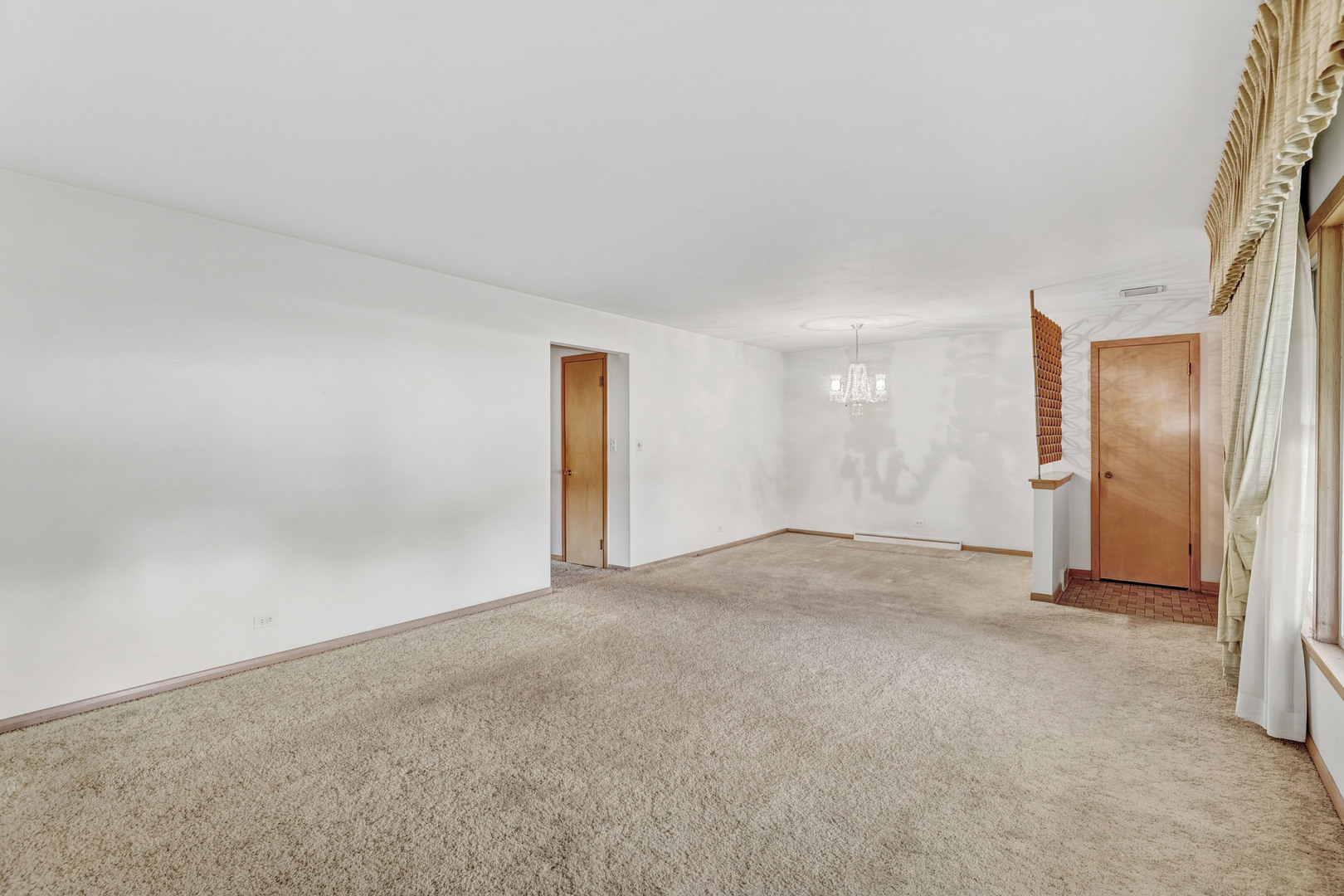 1225 S Cumberland Avenue Property Photo 13