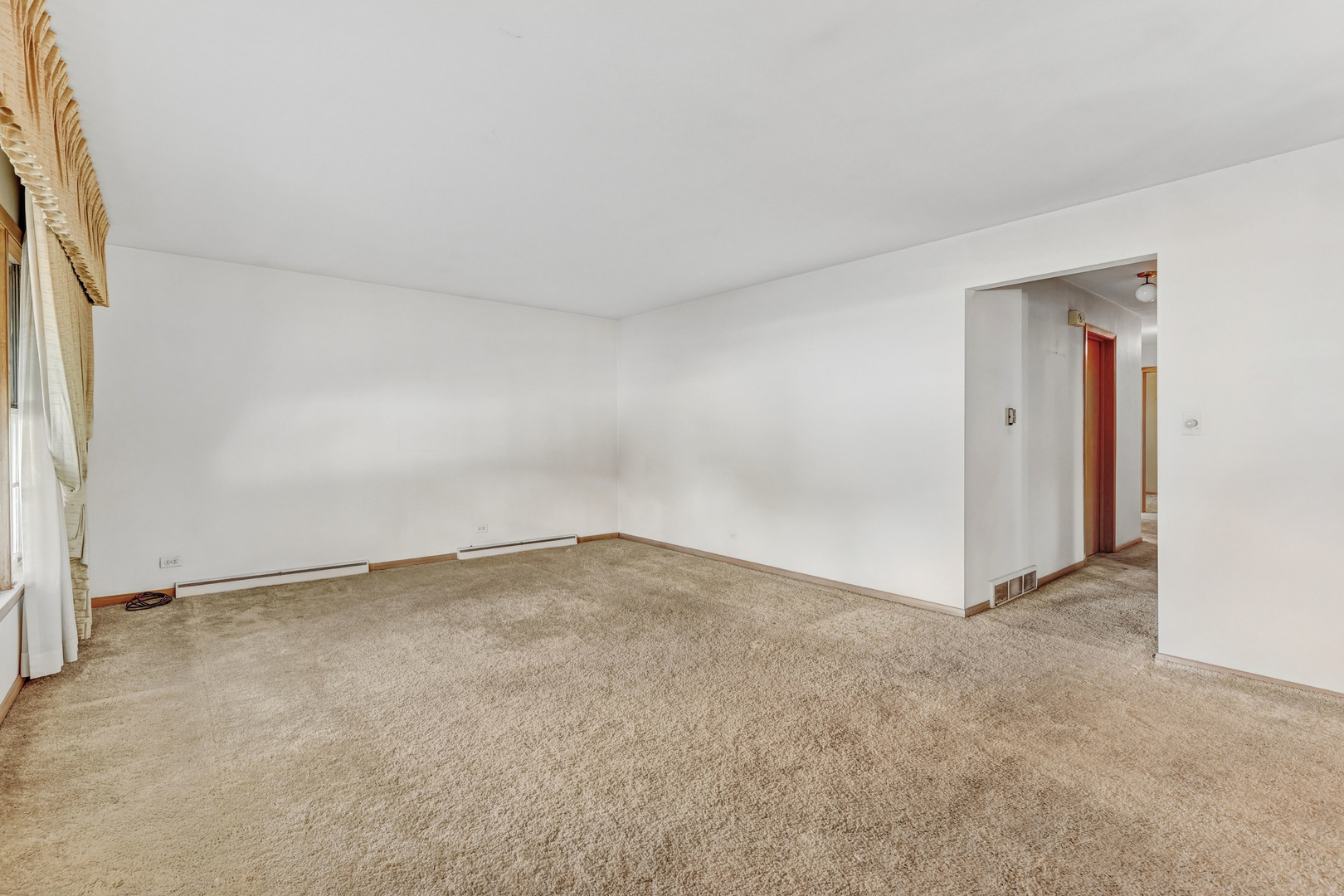 1225 S Cumberland Avenue Property Photo 14