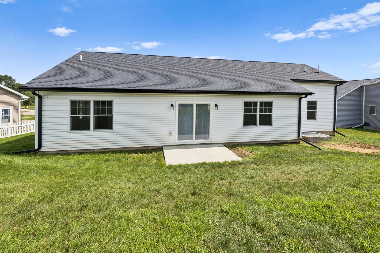 3548 Tower Court Property Photo 6