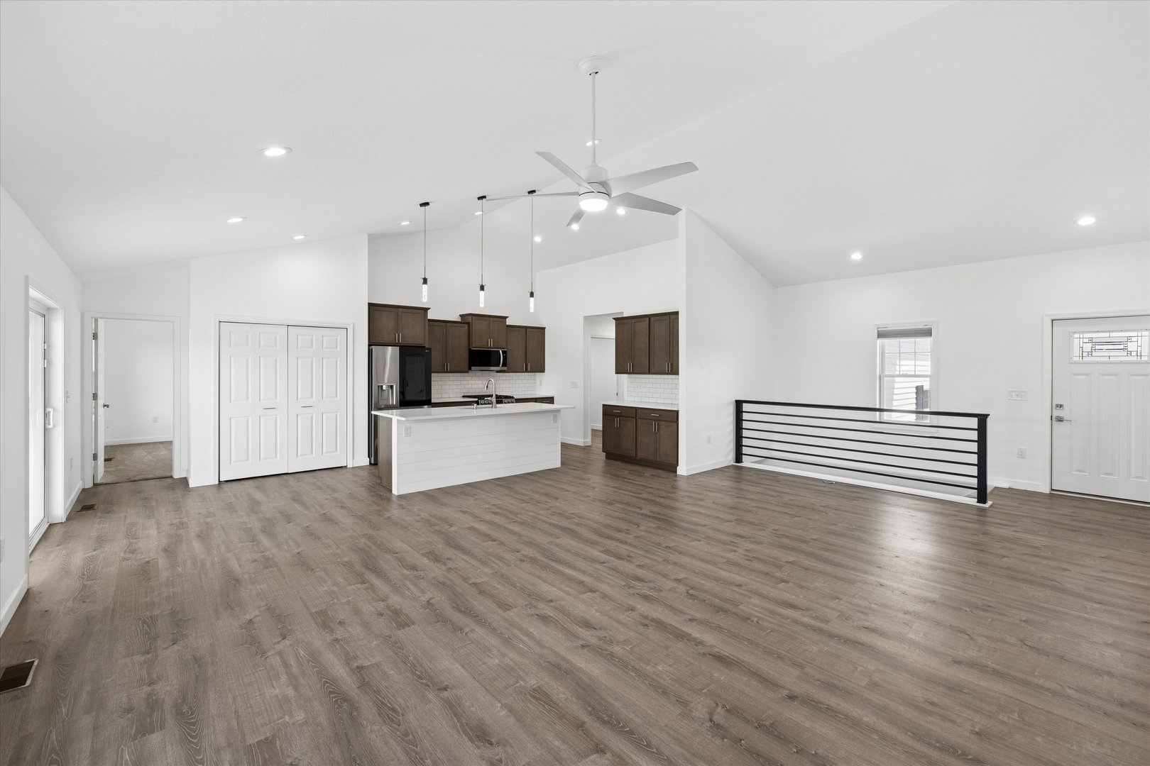 3548 Tower Court Property Photo 11