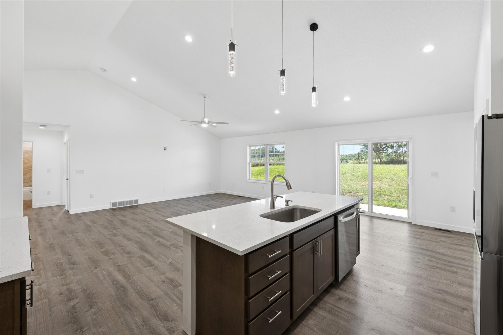 3548 Tower Court Property Photo 21