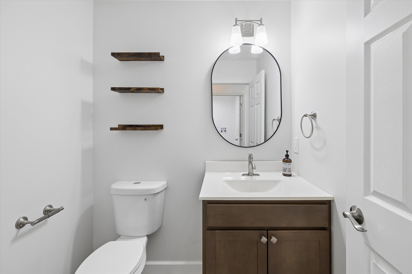 3548 Tower Court Property Photo 24
