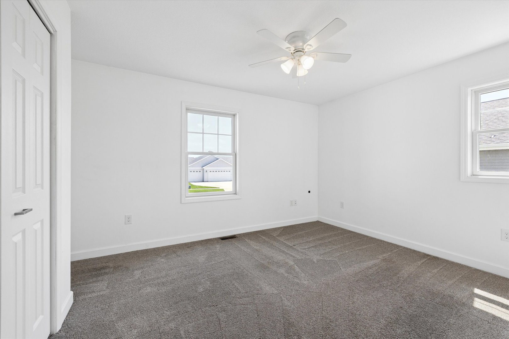 3548 Tower Court Property Photo 34