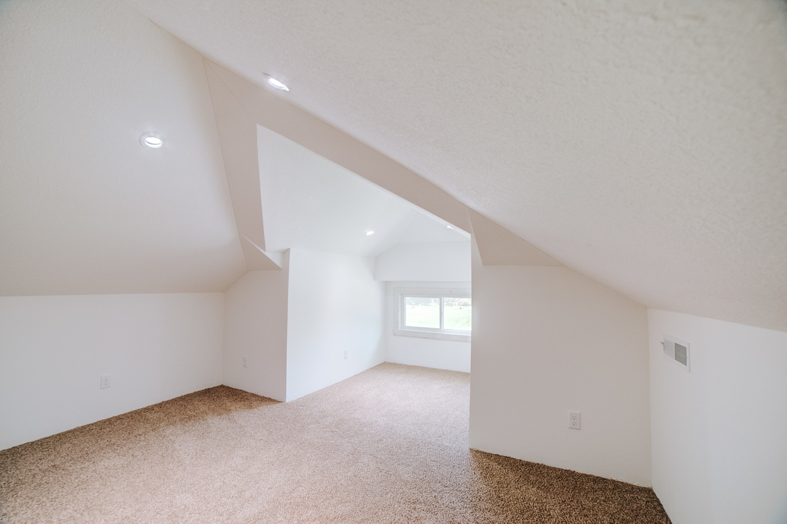 517 E Mulberry Street Property Photo 41