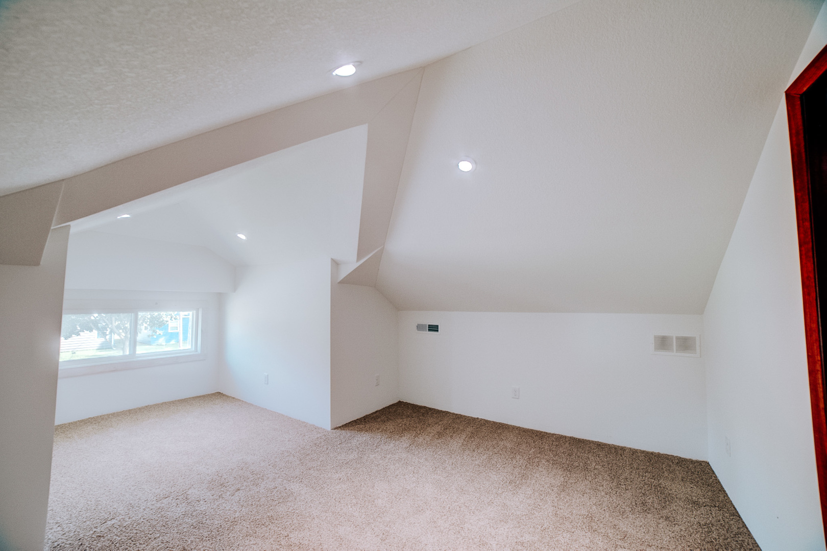 517 E Mulberry Street Property Photo 42