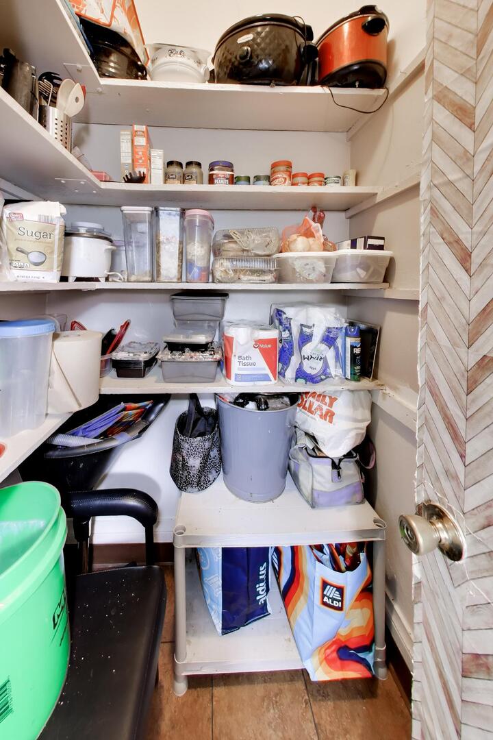 539 W 44th Street Property Photo 15