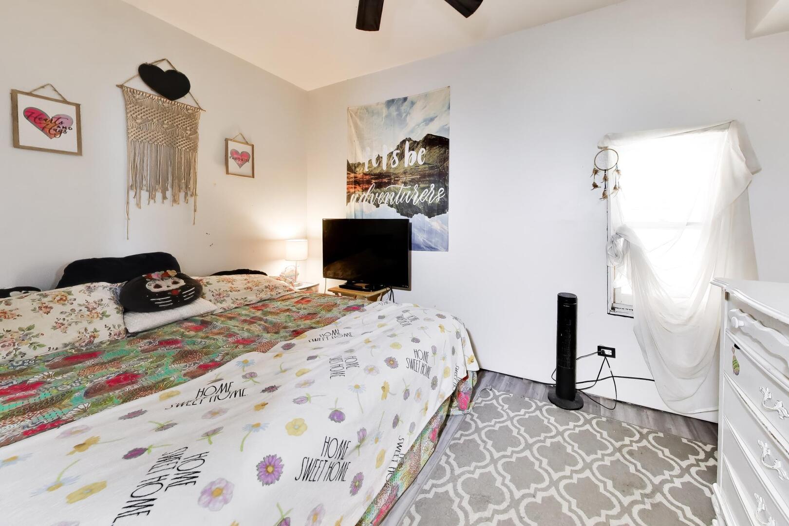 539 W 44th Street Property Photo 16