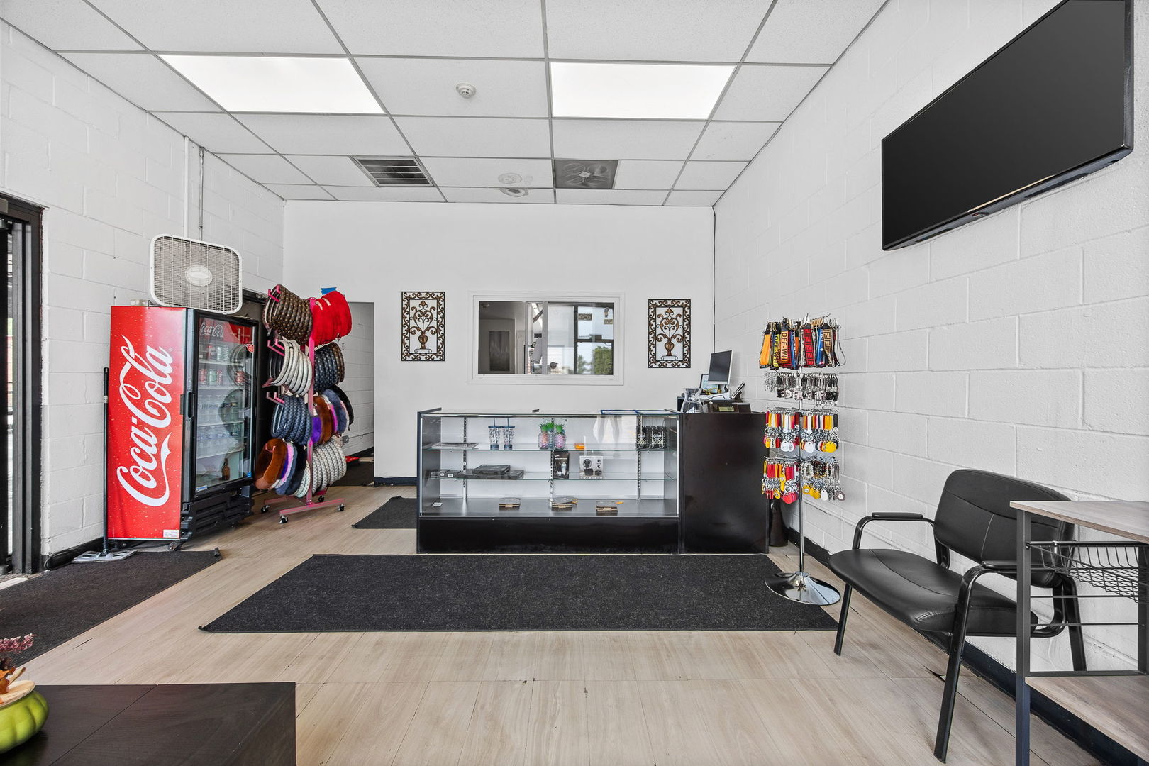 5233 111 Street Property Photo 6
