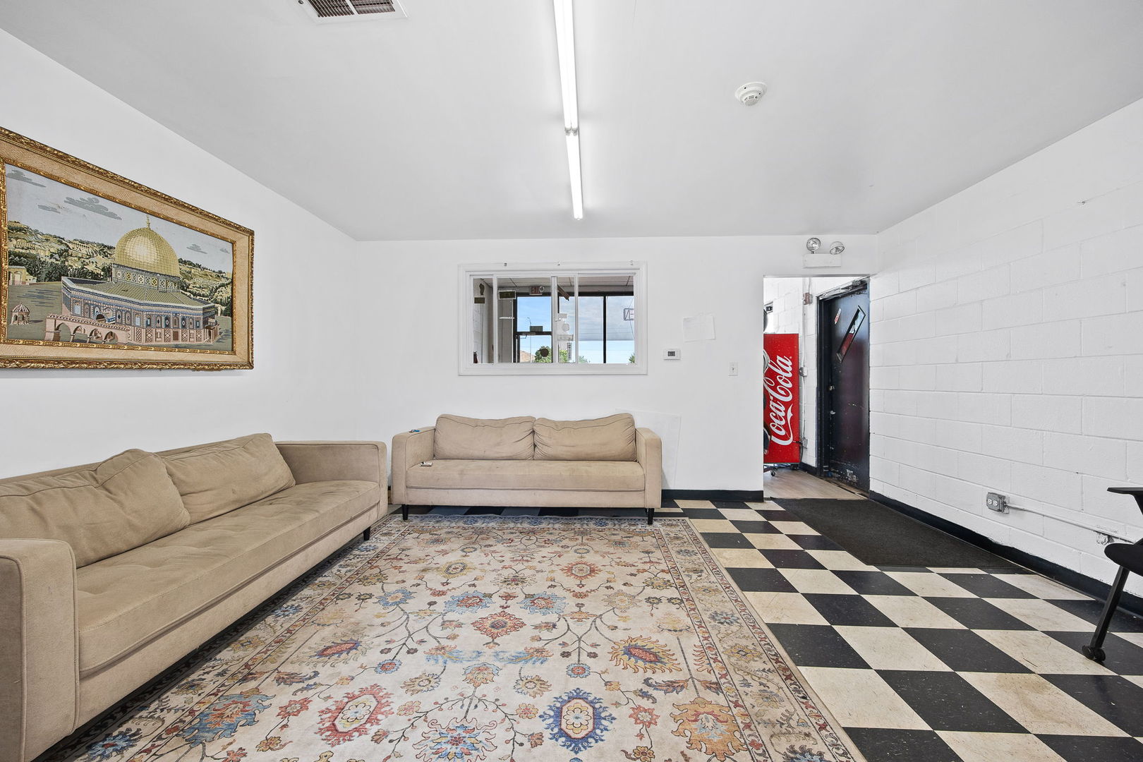5233 111 Street Property Photo 13