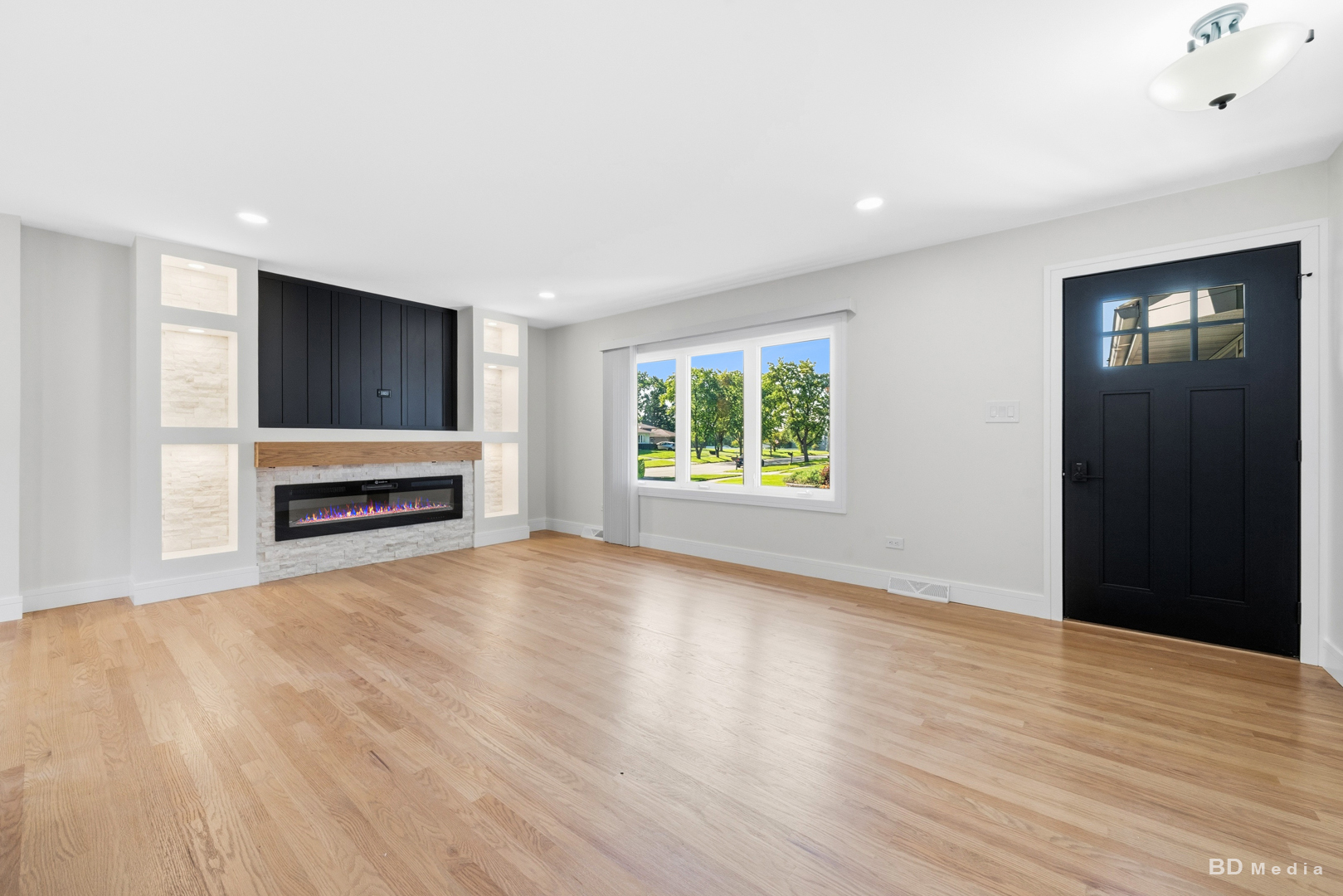 709 N Reef Road Property Photo 4
