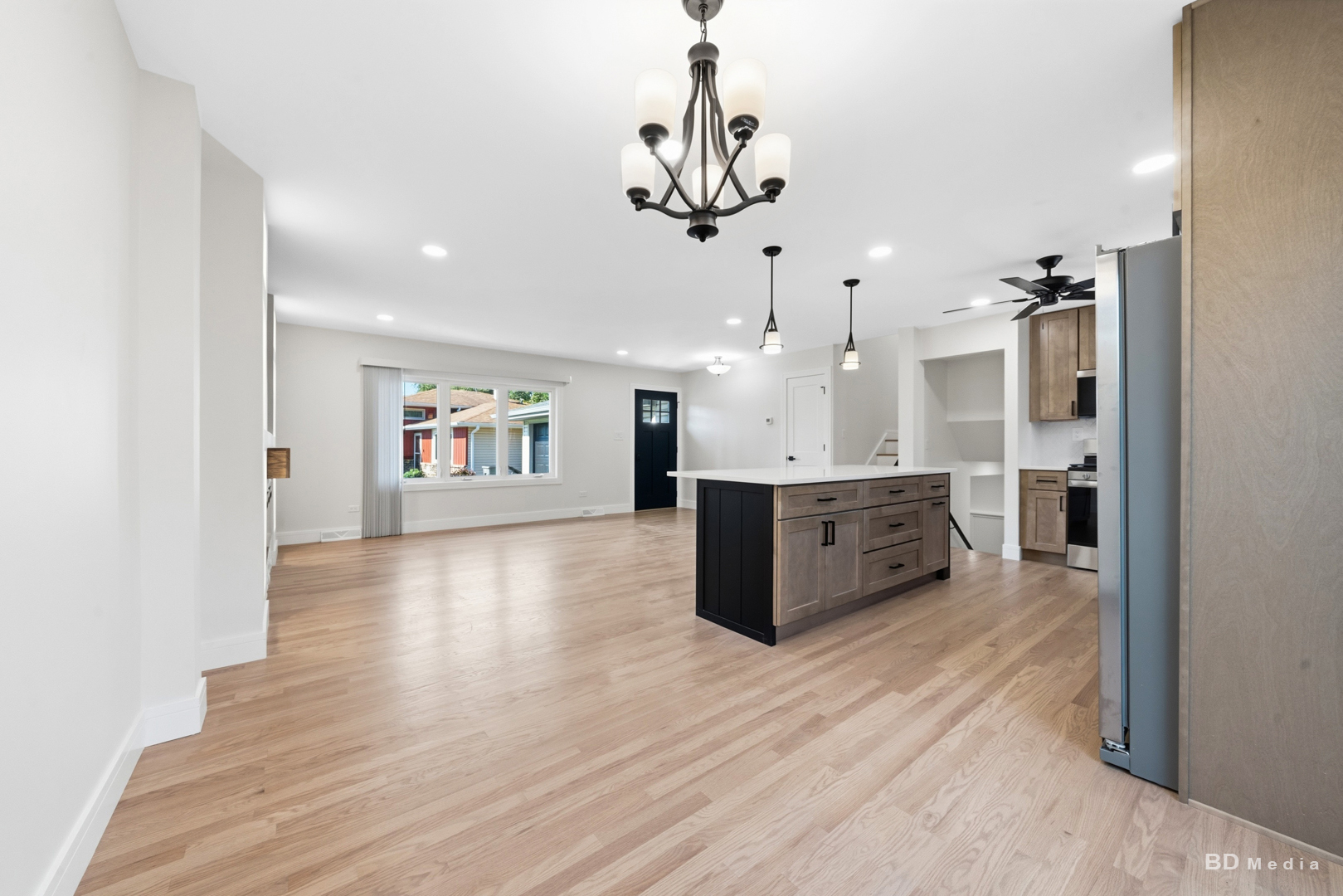 709 N Reef Road Property Photo 6