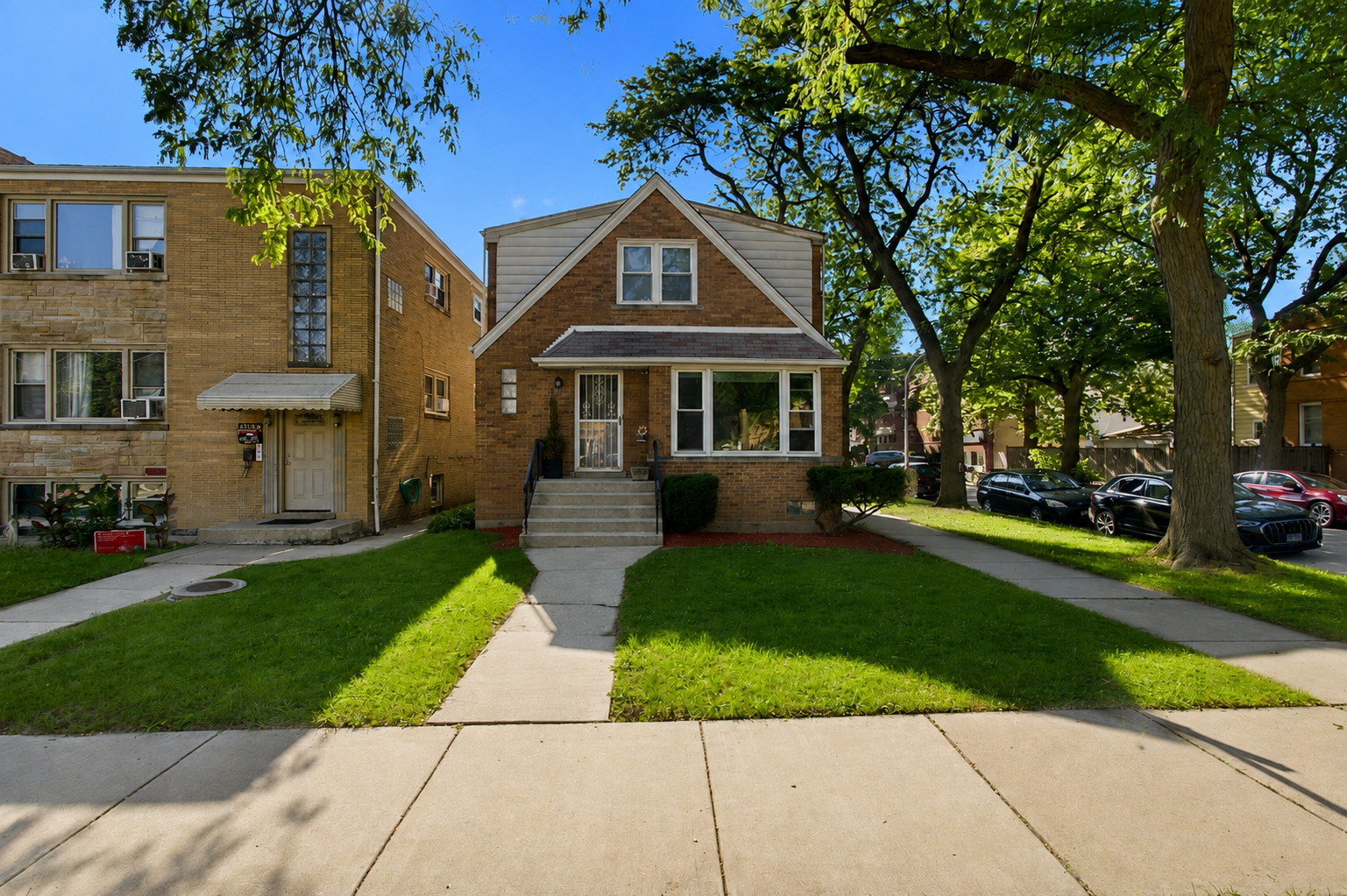 3858 N Sawyer Avenue Property Photo 1