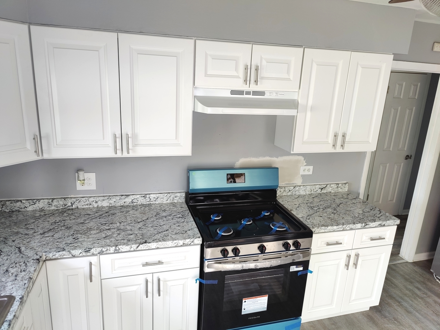 16068 Richmond Avenue Property Photo 19