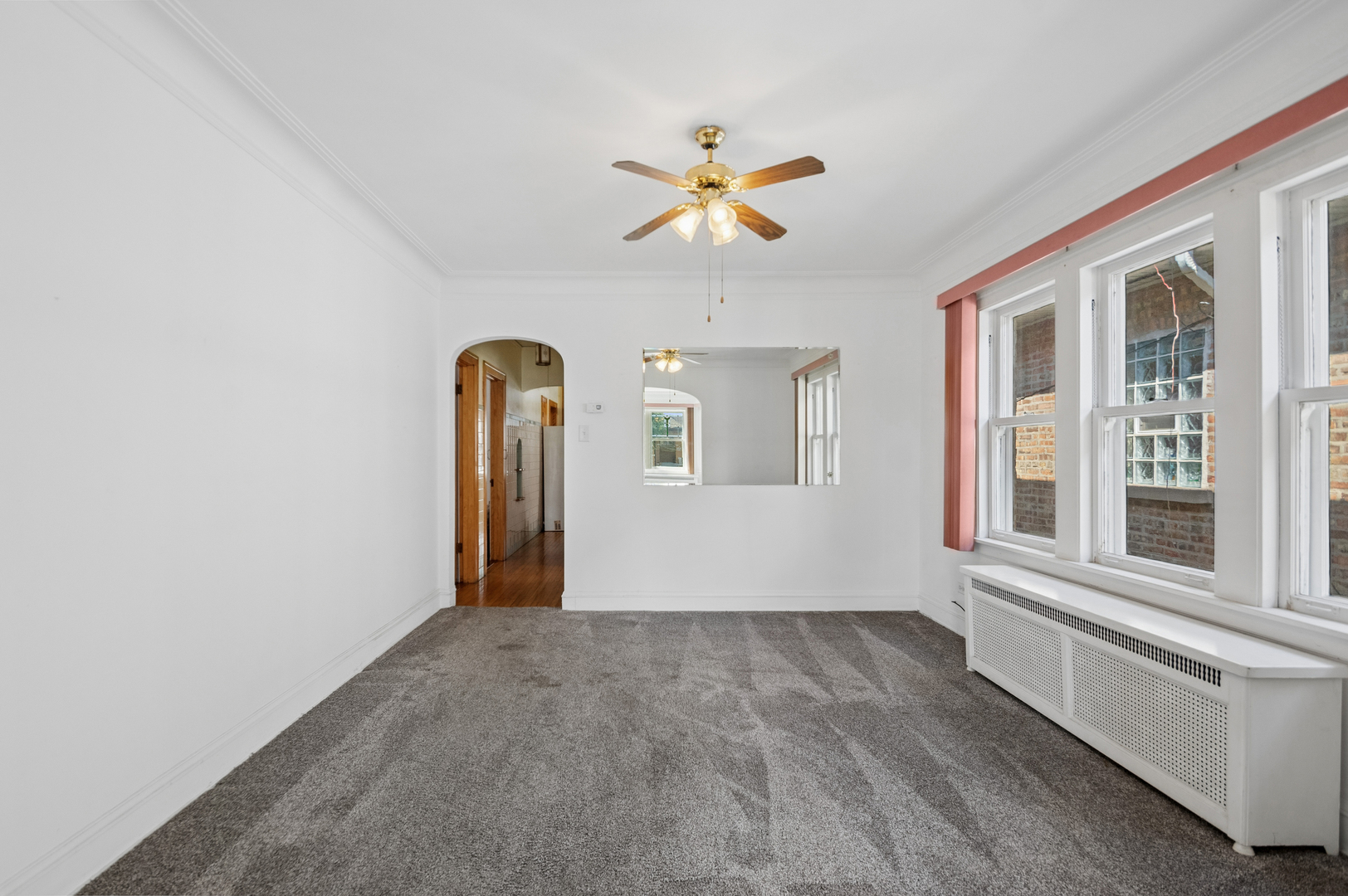 2818 N Long Avenue Property Photo 6