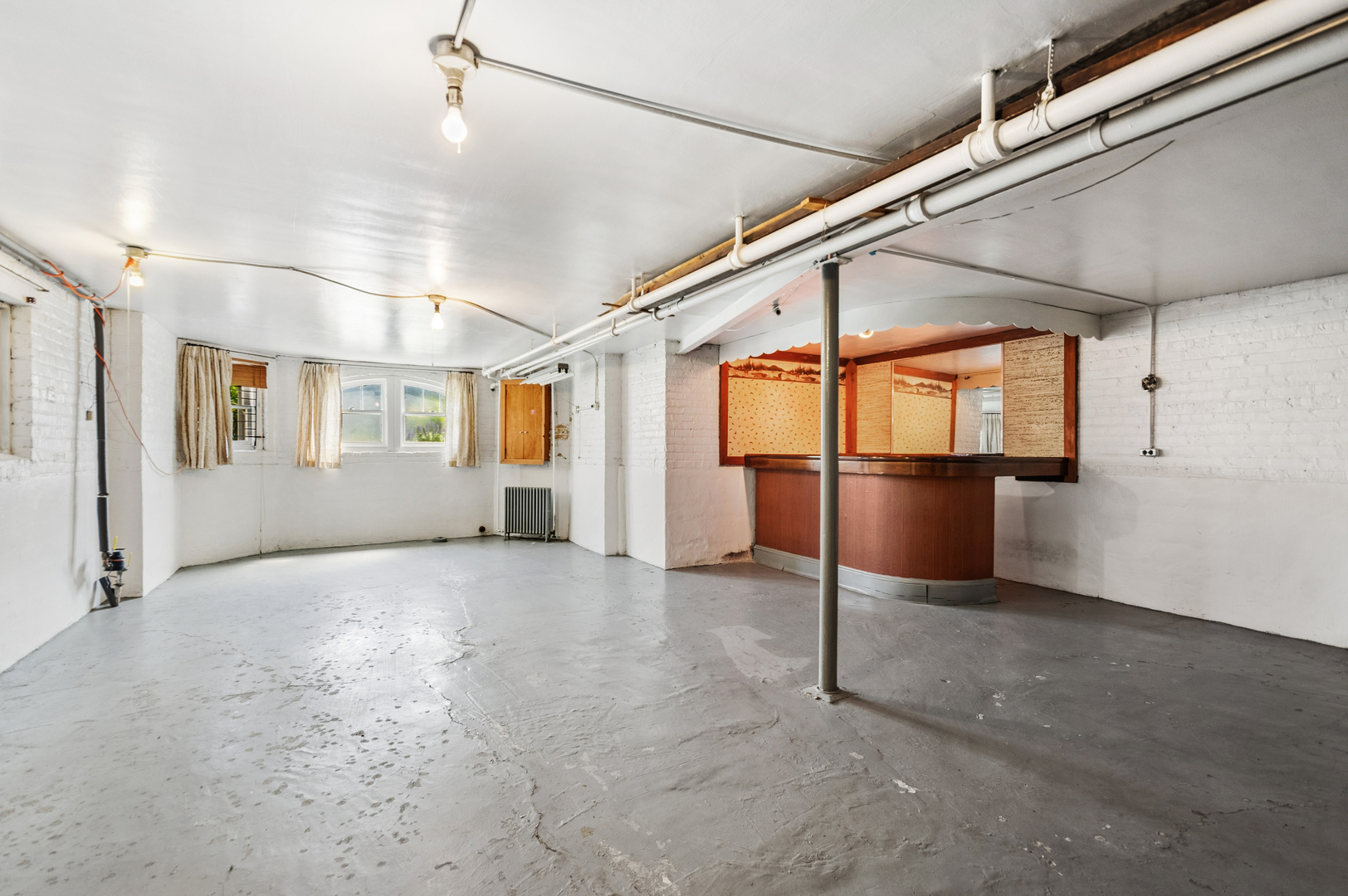 2818 N Long Avenue Property Photo 17