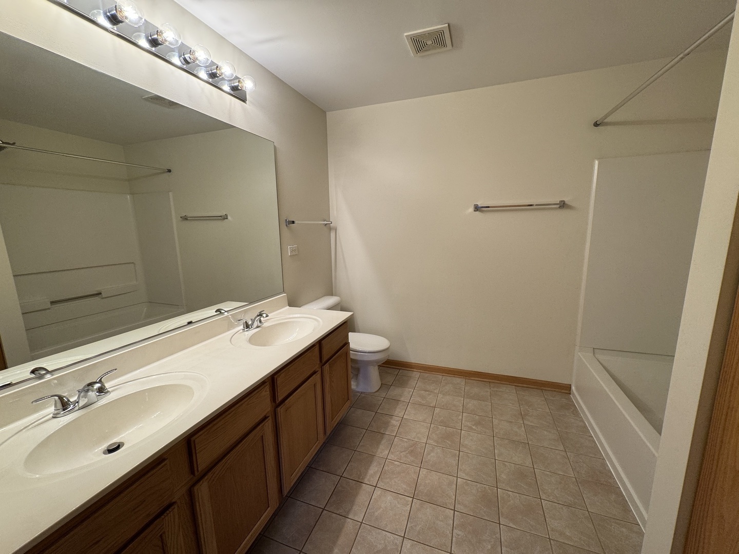 2268 Vanderbilt Drive 2268 Property Photo 17