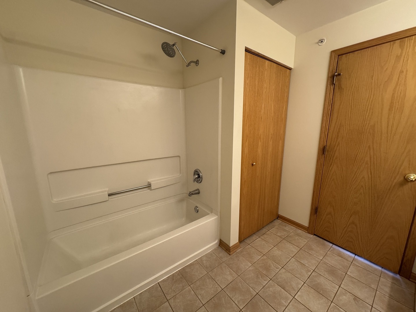 2268 Vanderbilt Drive 2268 Property Photo 18