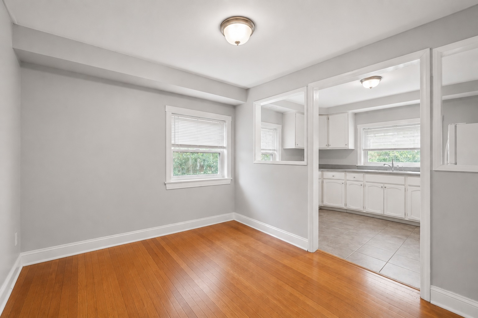 5100 N Long Avenue Property Photo 32