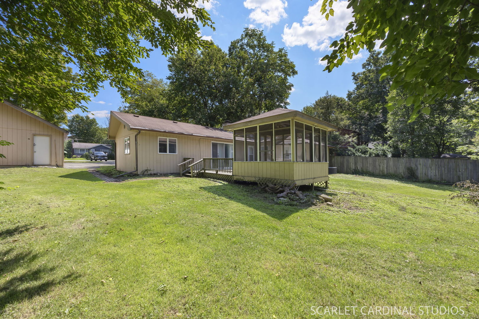 5508 Kingston Avenue Property Photo 4