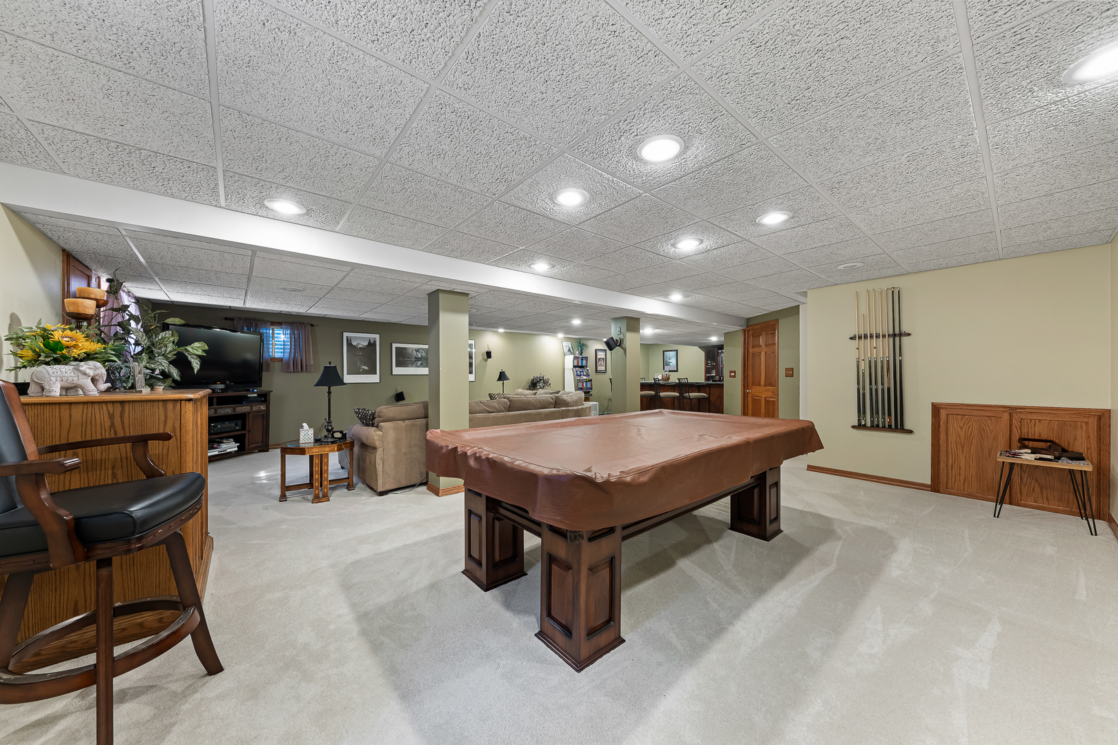 19400 Stonehenge Drive Property Photo 8