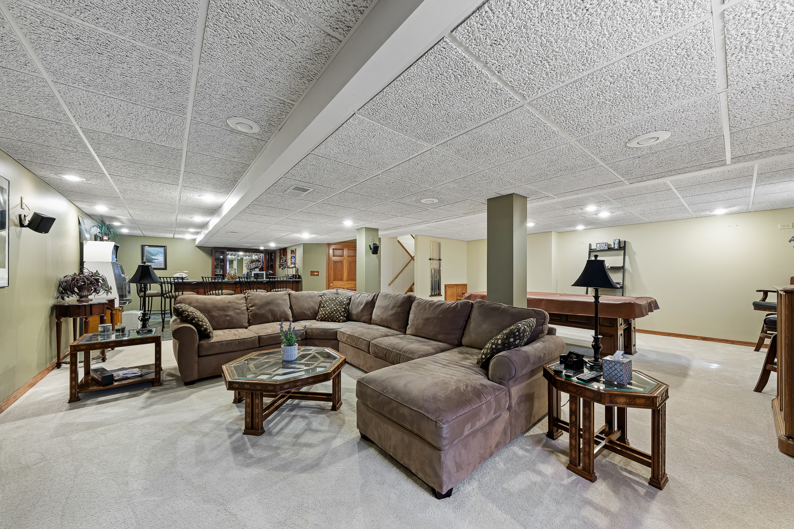 19400 Stonehenge Drive Property Photo 9