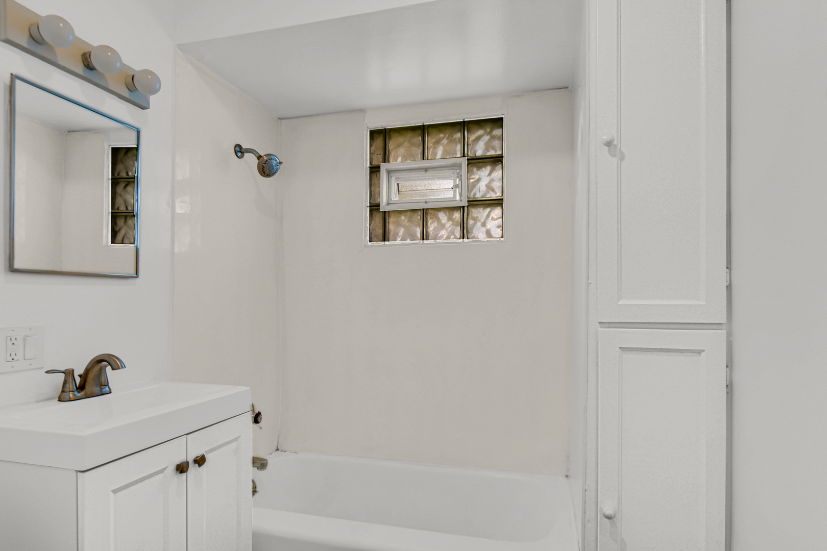 336 153rd Place Property Photo 5