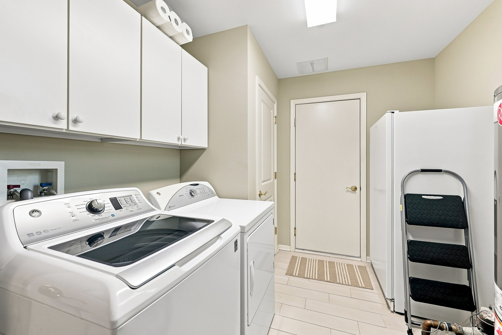 13326 Dakota Fields Drive Property Photo 14