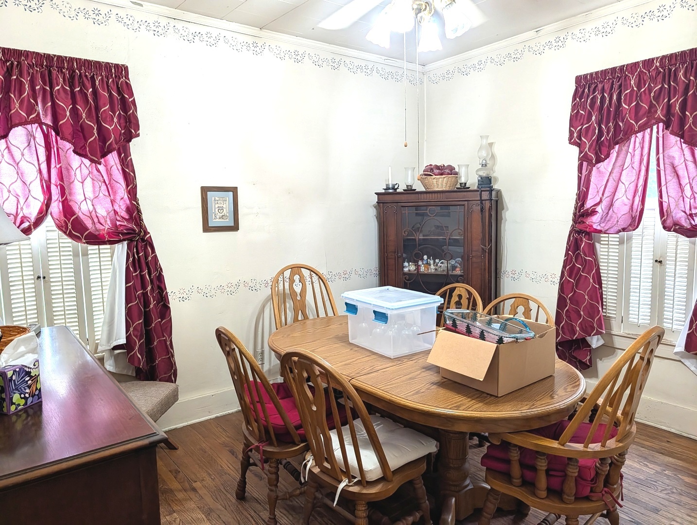 802 Erie Street Property Photo 5