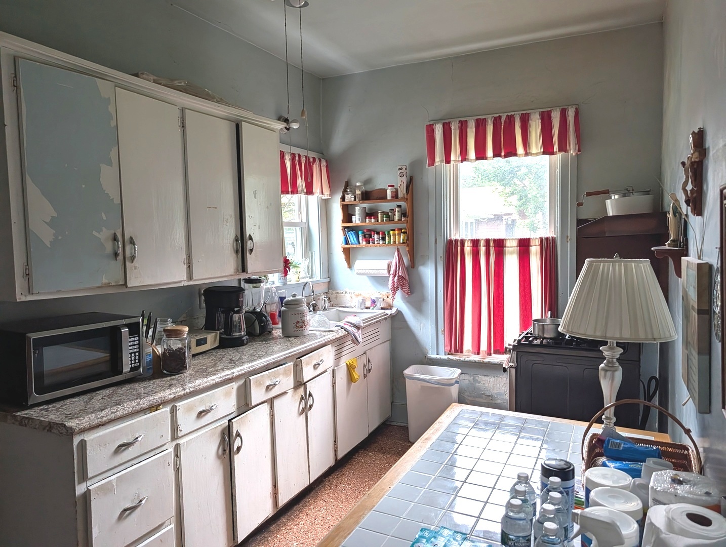 802 Erie Street Property Photo 6