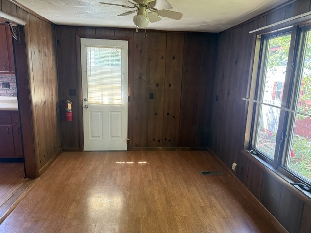 806 E Mckinley Street Property Photo 4